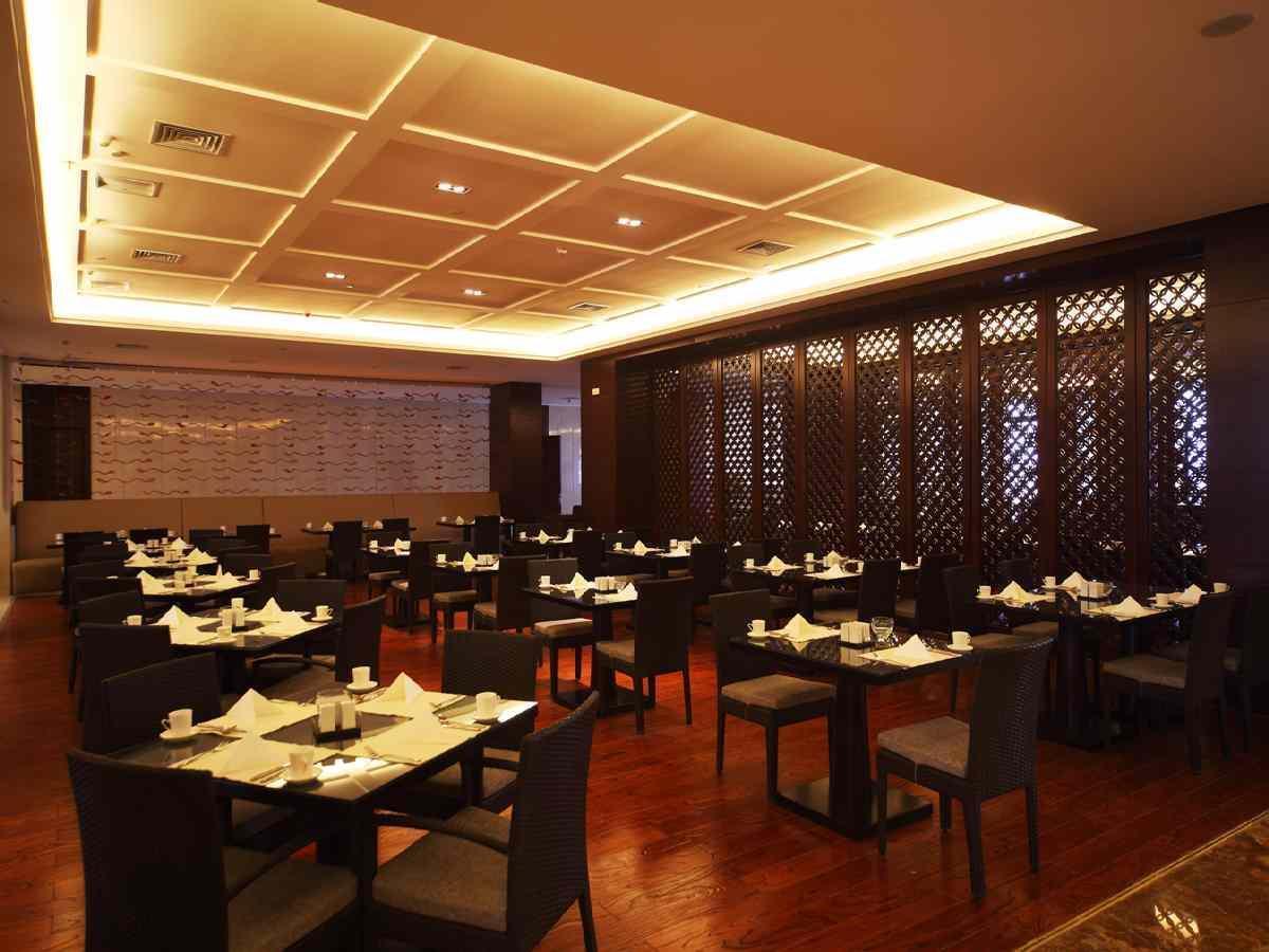 Shenglong Jianguo Hotel Haiyang Haiyang  Bagian luar foto