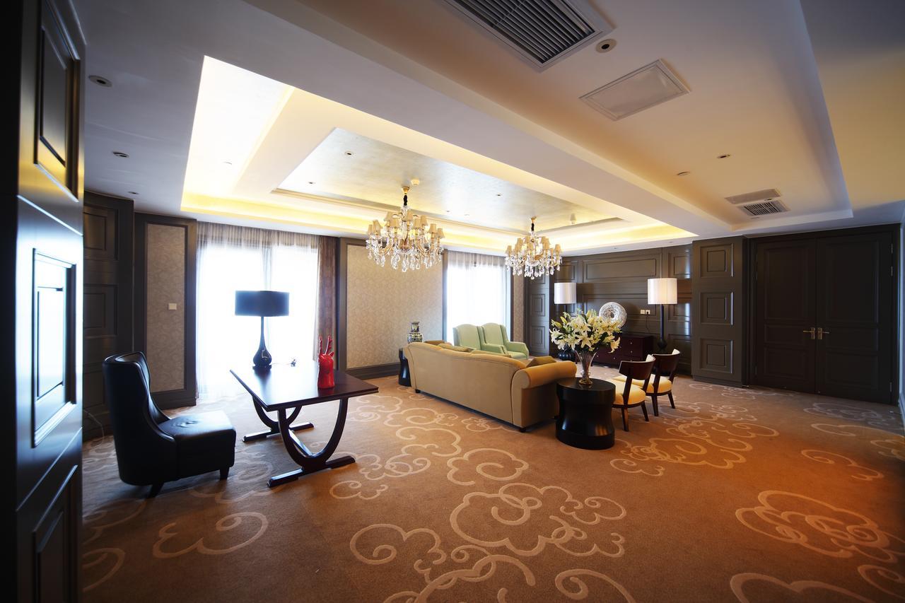 Shenglong Jianguo Hotel Haiyang Haiyang  Bagian luar foto